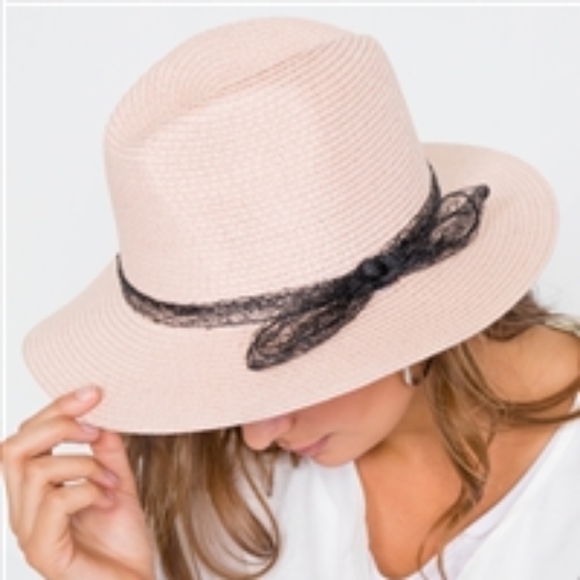 Accessories - Pink straw bow-tie fedora hat